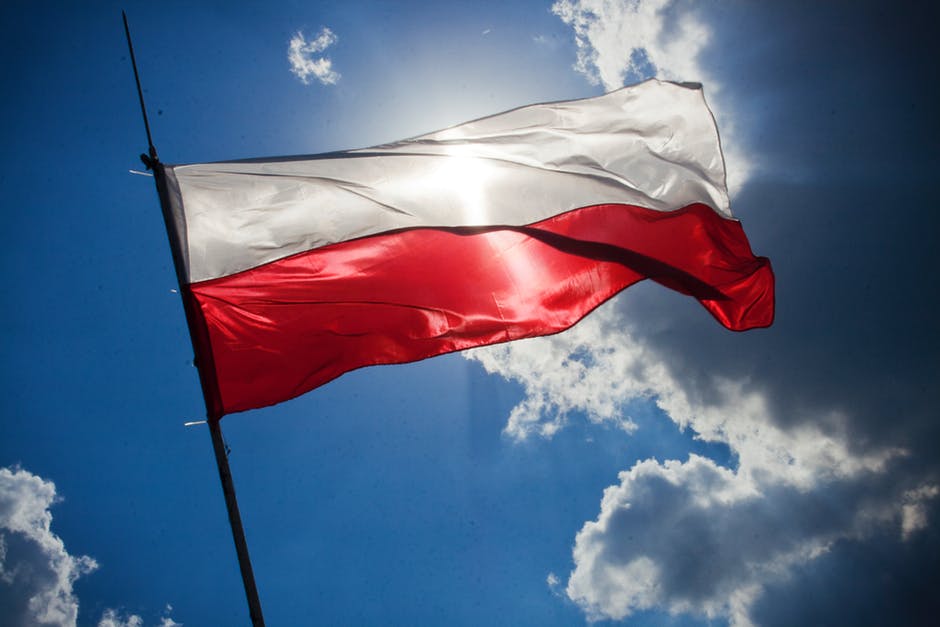 sky-blue-flag-poland.jpg